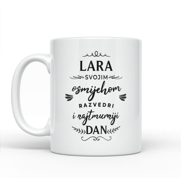 Lara Svojim Osmijehom Razvedri I Najtmurniji Dan - Slika 2