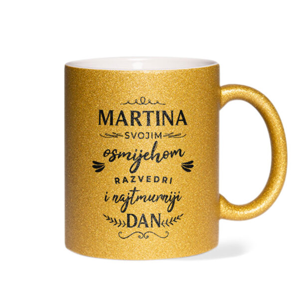 Martina Svojim Osmijehom Razvedri I Najtmurniji Dan