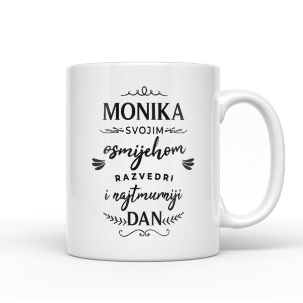 Monika Svojim Osmijehom Razvedri I Najtmurniji Dan