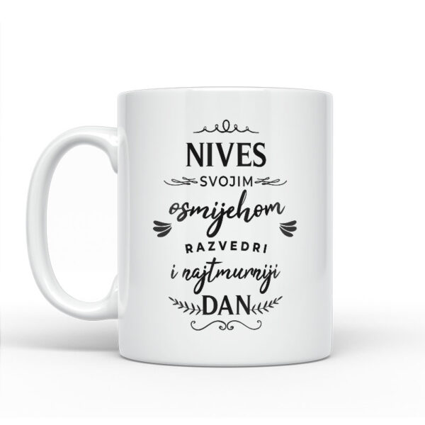 Nives Svojim Osmijehom Razvedri I Najtmurniji Dan - Slika 2